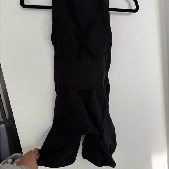 SKIMS Pants - SKIMS Black Sculpting Jumpsuit